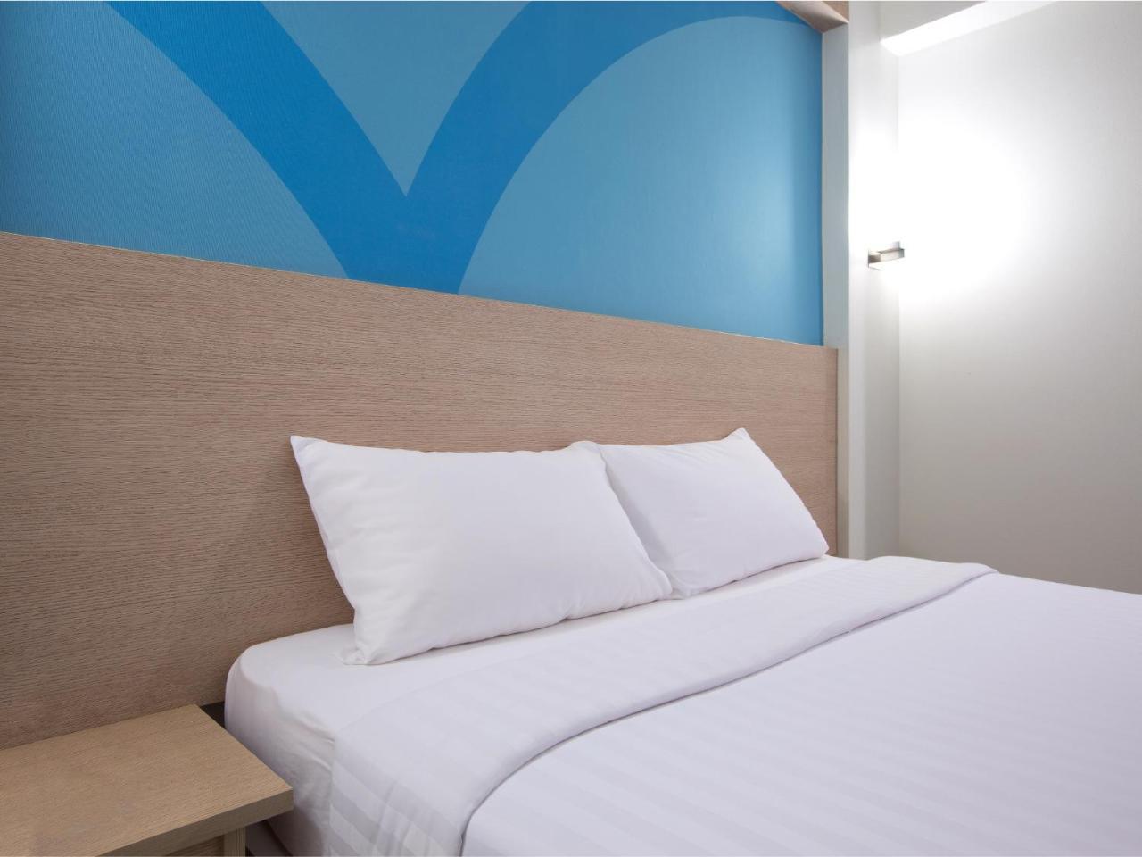 Hop Inn Hotel Tomas Morato Quezon City Εξωτερικό φωτογραφία
