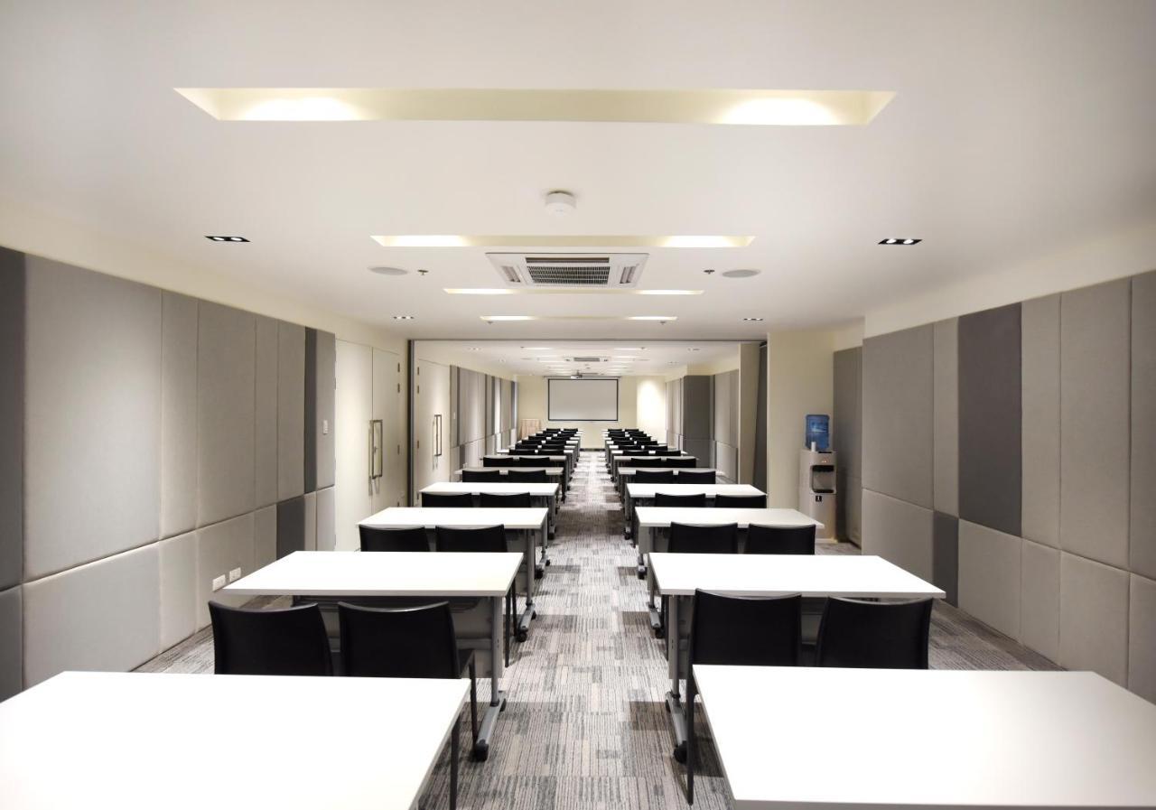 Hop Inn Hotel Tomas Morato Quezon City Εξωτερικό φωτογραφία