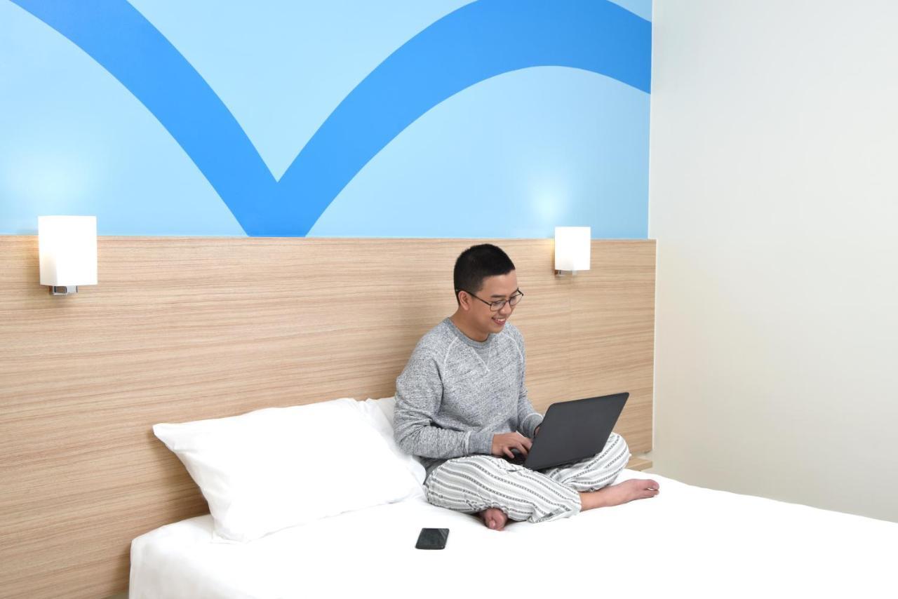 Hop Inn Hotel Tomas Morato Quezon City Εξωτερικό φωτογραφία