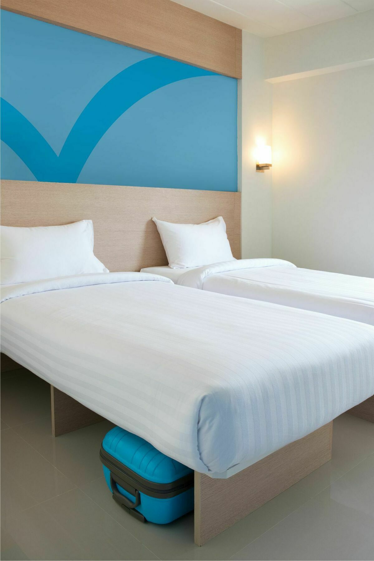 Hop Inn Hotel Tomas Morato Quezon City Εξωτερικό φωτογραφία
